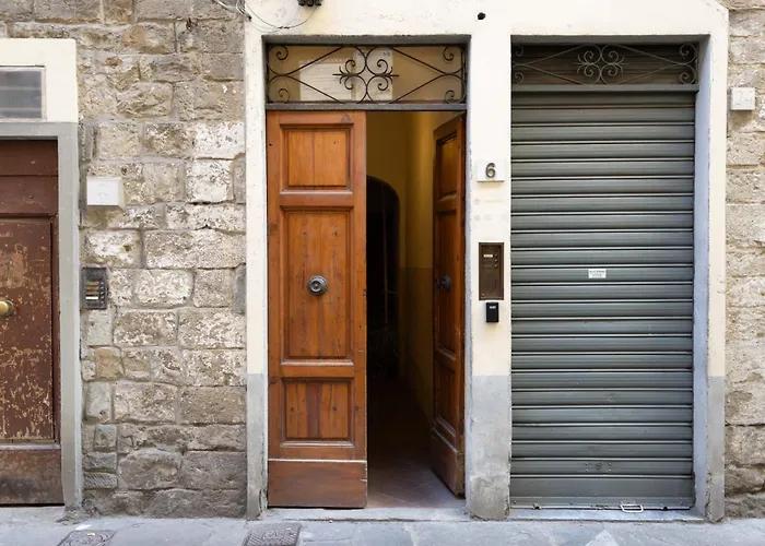 Tornabuoni - In Old Town Center